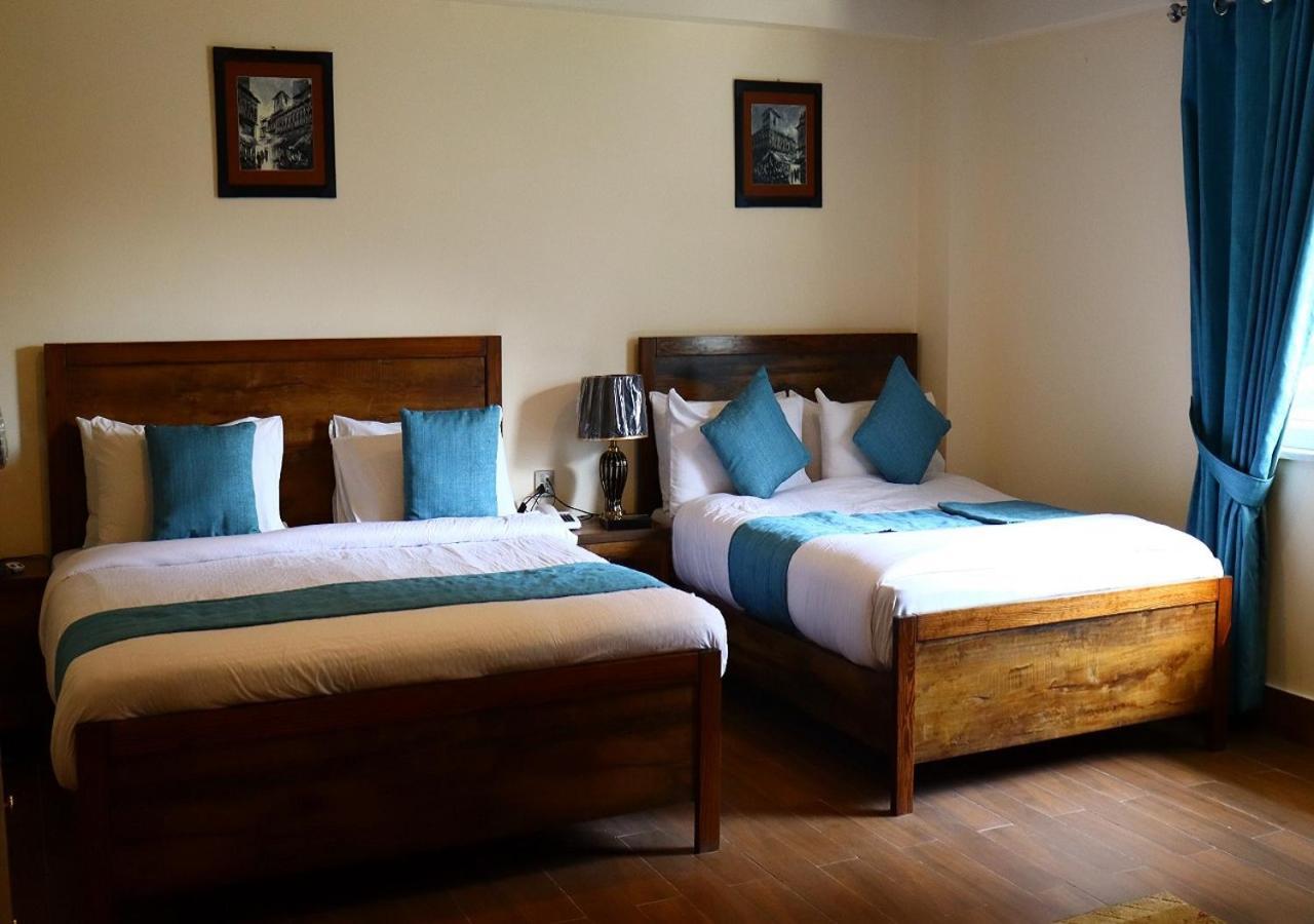 Manila Heights Hotel Naran Eksteriør billede